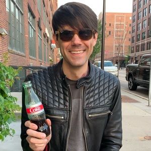 Meet your Posher, Eric